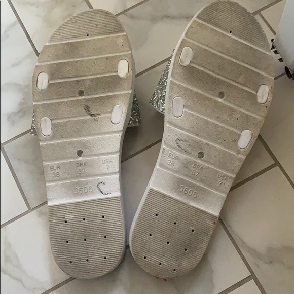 Ardene slippers - Picture 4 of 4